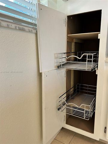 1541 S Ocean Blvd 415, Lauderdale By The Sea, FL 33062