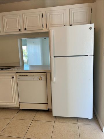 1541 S Ocean Blvd 415, Lauderdale By The Sea, FL 33062