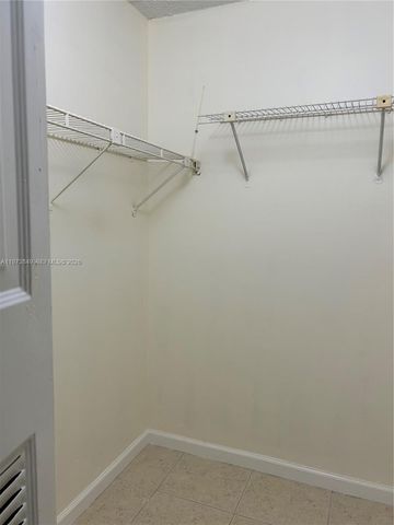 1541 S Ocean Blvd 415, Lauderdale By The Sea, FL 33062