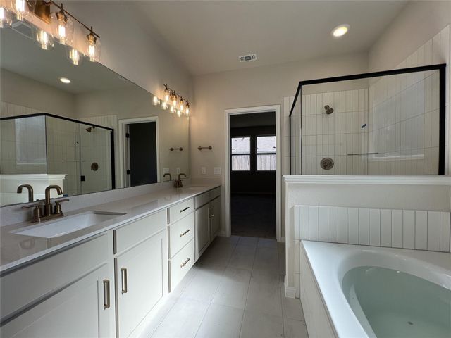 317 Willow Heights DR, Hutto, TX 78634