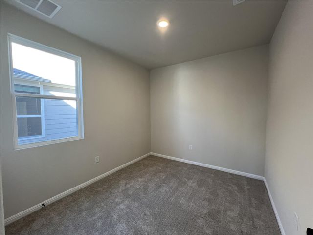 317 Willow Heights DR, Hutto, TX 78634