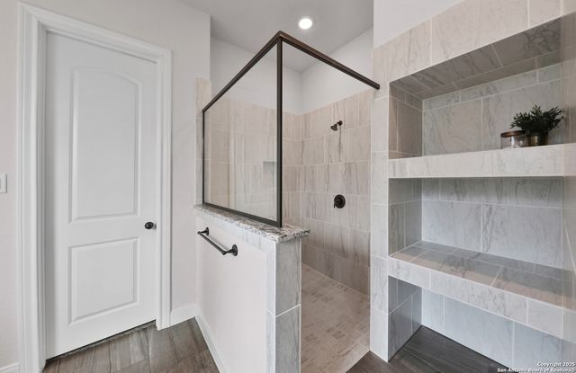 6514 Comanche Post, San Antonio, TX 78233