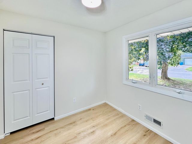 1864 Carol Lane, West Saint Paul, MN 55118