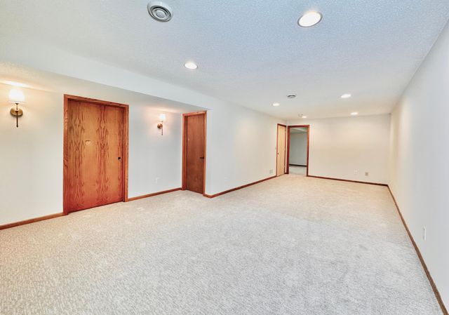 1864 Carol Lane, West Saint Paul, MN 55118