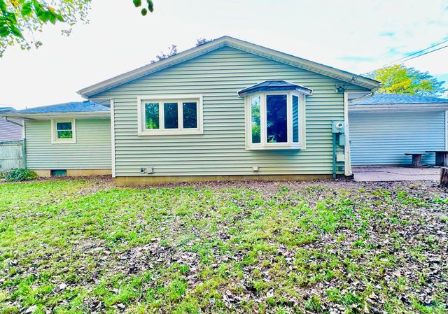 1864 Carol Lane, West Saint Paul, MN 55118