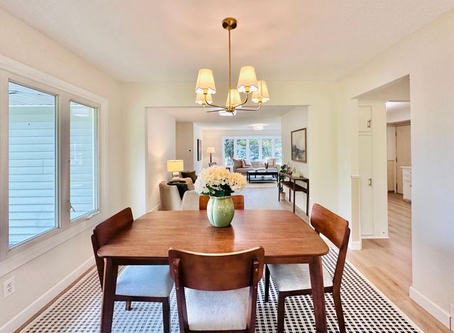 1864 Carol Lane, West Saint Paul, MN 55118
