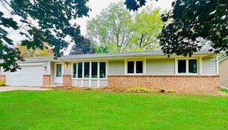 1864 Carol Lane, West Saint Paul, MN 55118
