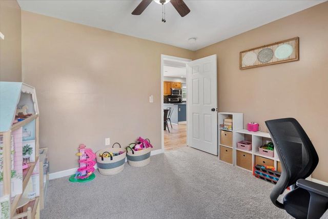 6 Cooper Road, Milton, VT 05468