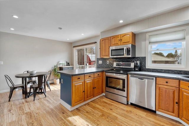 6 Cooper Road, Milton, VT 05468