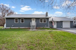6 Cooper Road, Milton, VT 05468