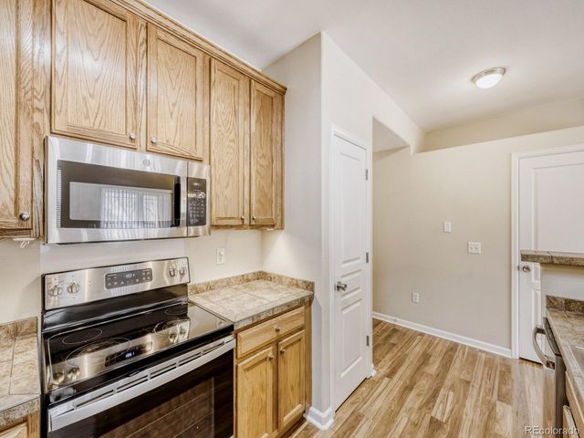 833 E 98th Ave 207, Thornton, CO 80229