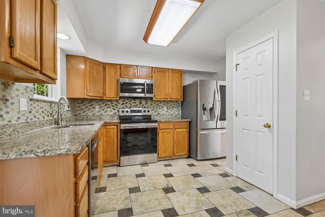 628 AUTUMN SKY CT, Sykesville, MD 21784