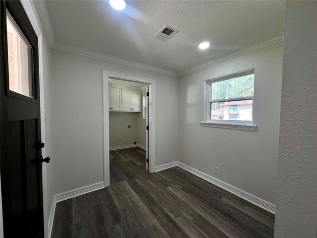 607 Apple Blossom, Woodville, TX 75979