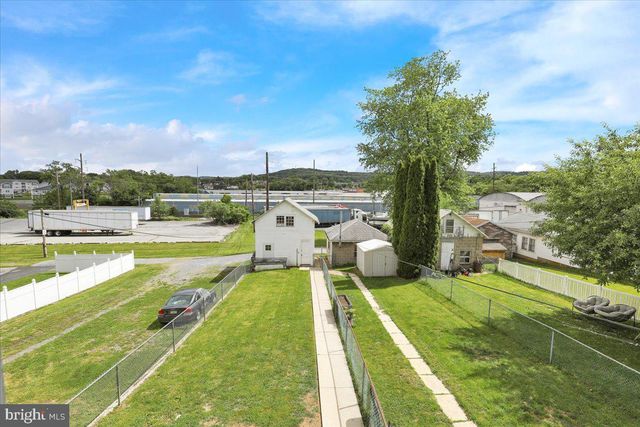 3418 PENN, Sinking Spring, PA 19608