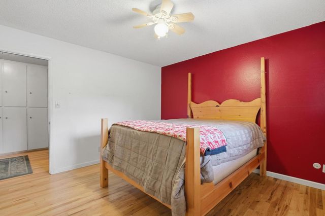 1340 Honor Oak Ln, Yuba City, CA 95993