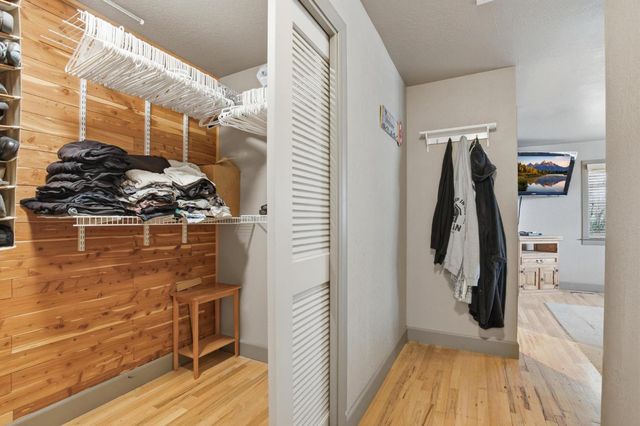 1340 Honor Oak Ln, Yuba City, CA 95993