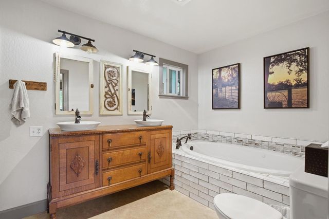 1340 Honor Oak Ln, Yuba City, CA 95993