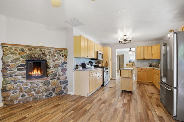 1340 Honor Oak Ln, Yuba City, CA 95993