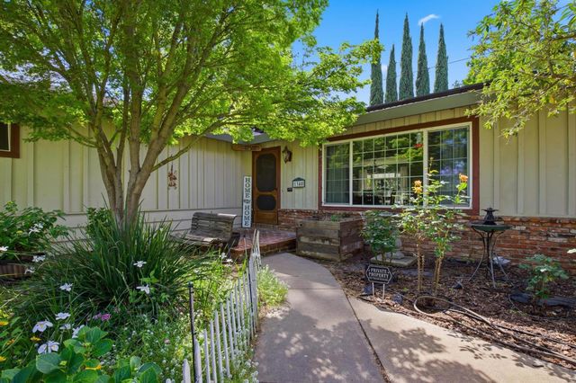 1340 Honor Oak Ln, Yuba City, CA 95993