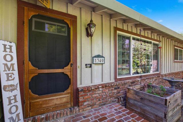 1340 Honor Oak Ln, Yuba City, CA 95993