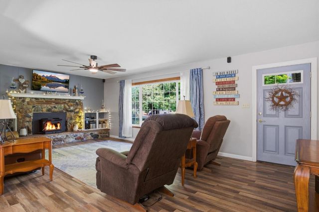 1340 Honor Oak Ln, Yuba City, CA 95993