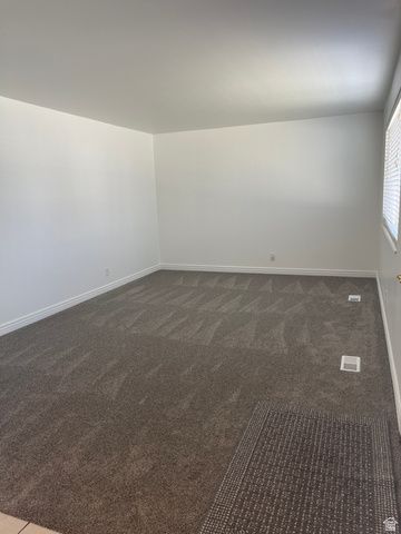 574 E ALOHA LN, Sandy, UT 84070