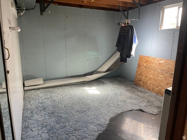 574 E ALOHA LN, Sandy, UT 84070