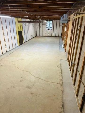 75 4th Street NW, Clara City, MN 56222