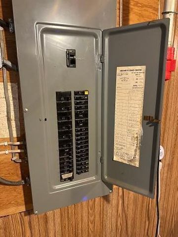 75 4th Street NW, Clara City, MN 56222