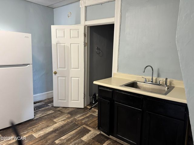 210 S Baxter Street, Lima, OH 45801