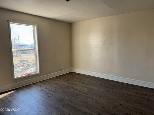 210 S Baxter Street, Lima, OH 45801