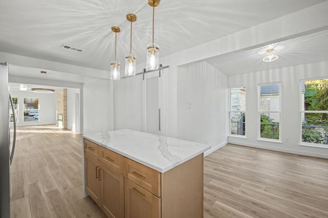 7518 Caillet Street, Dallas, TX 75209