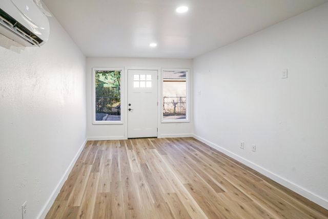 7518 Caillet Street, Dallas, TX 75209