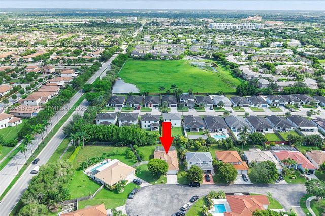 2835 SE 4th Pl, Homestead, FL 33033