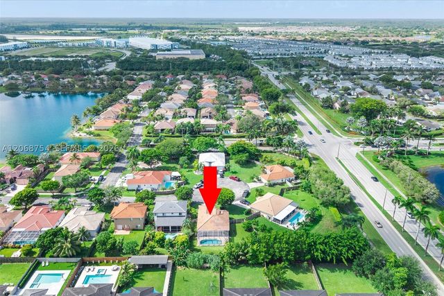 2835 SE 4th Pl, Homestead, FL 33033