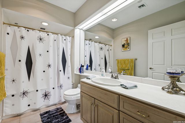 1 Towers Park Ln Apt 213, San Antonio, TX 78209
