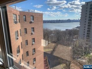 1450 Palisade 6E, Fort Lee, NJ 07024