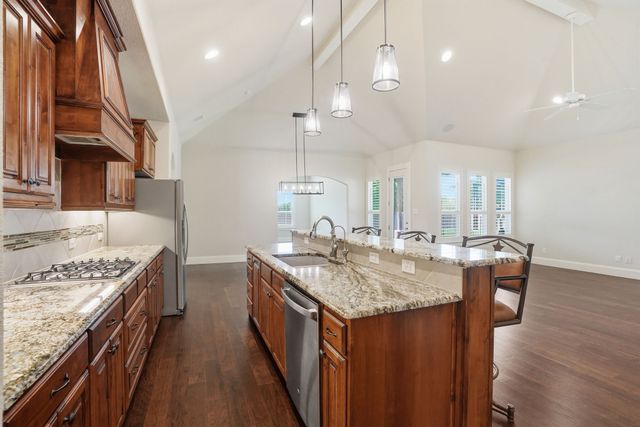 2908 Esplanade Boulevard 2908, Mansfield, TX 76063