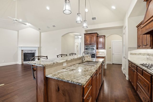 2908 Esplanade Boulevard 2908, Mansfield, TX 76063