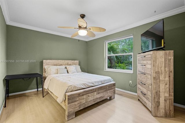 16403 Diamond Head Dr, Weston, FL 33331