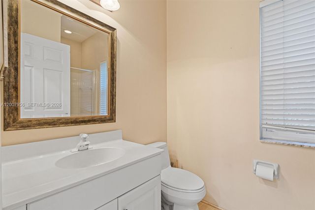 16403 Diamond Head Dr, Weston, FL 33331
