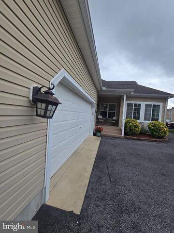 35 LITTLE BIRCH DR, Milford, DE 19963