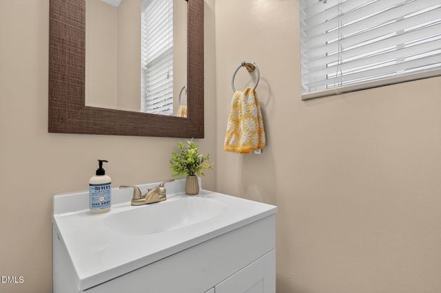 314 Red Mountain Lane, Knightdale, NC 27545
