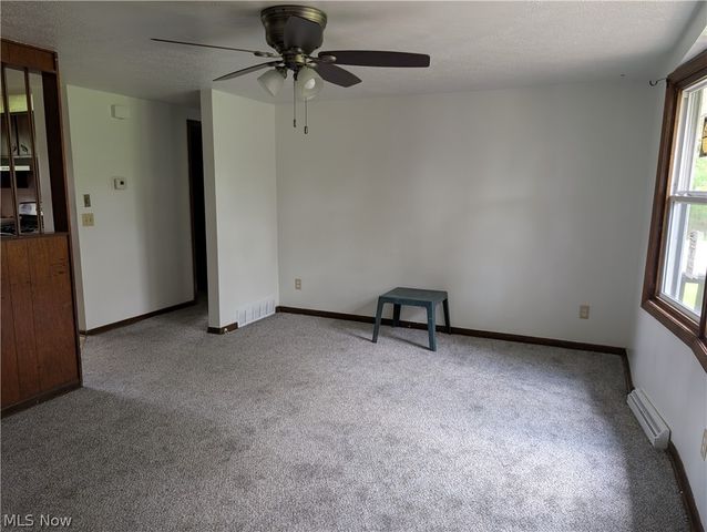 1223 Faircliff Street, Louisville, OH 44641