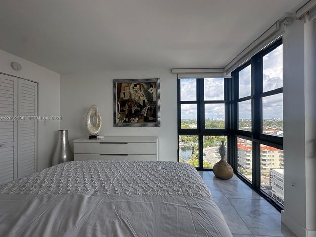 2555 Collins Avenue 1400, Miami Beach, FL 33140