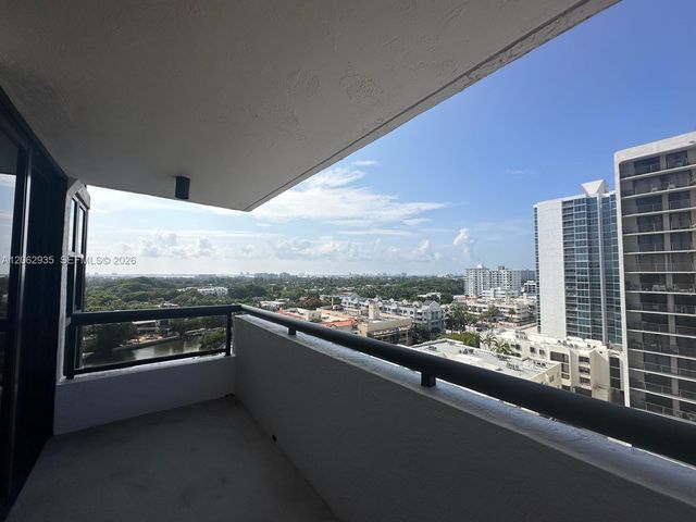 2555 Collins Avenue 1400, Miami Beach, FL 33140