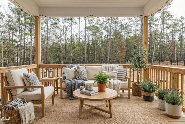 485 Barnes Landing Drive, Four Oaks, NC 27524