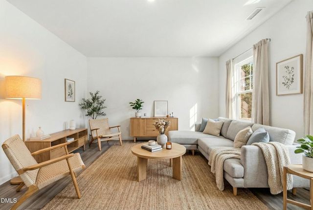 485 Barnes Landing Drive, Four Oaks, NC 27524