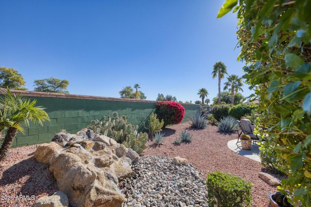 22517 N MONTECITO Avenue, Sun City West, AZ 85375