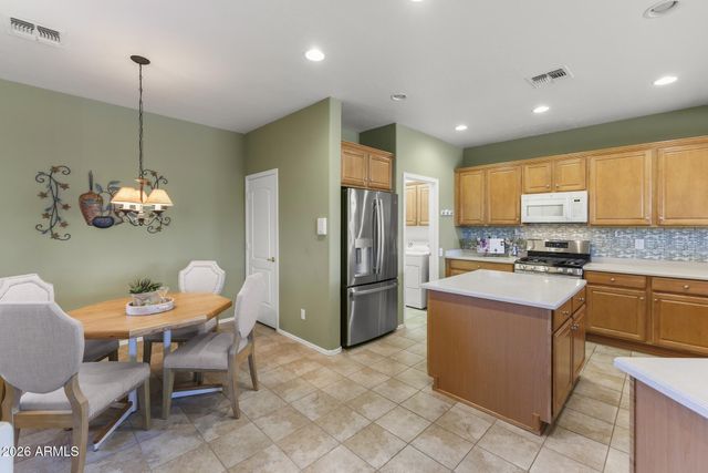 22517 N MONTECITO Avenue, Sun City West, AZ 85375